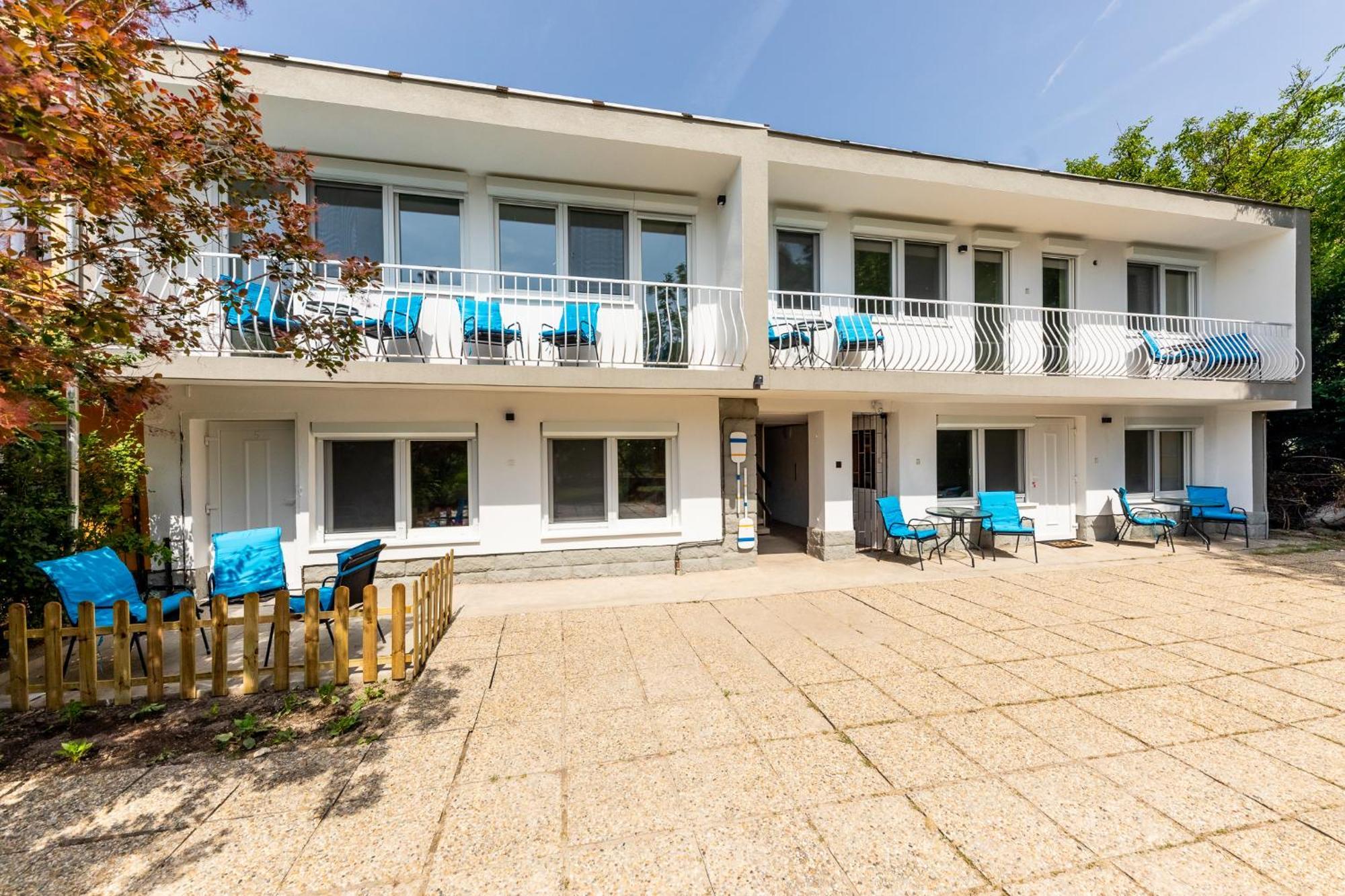 Apartment Balaton Wave Balatonalmadi