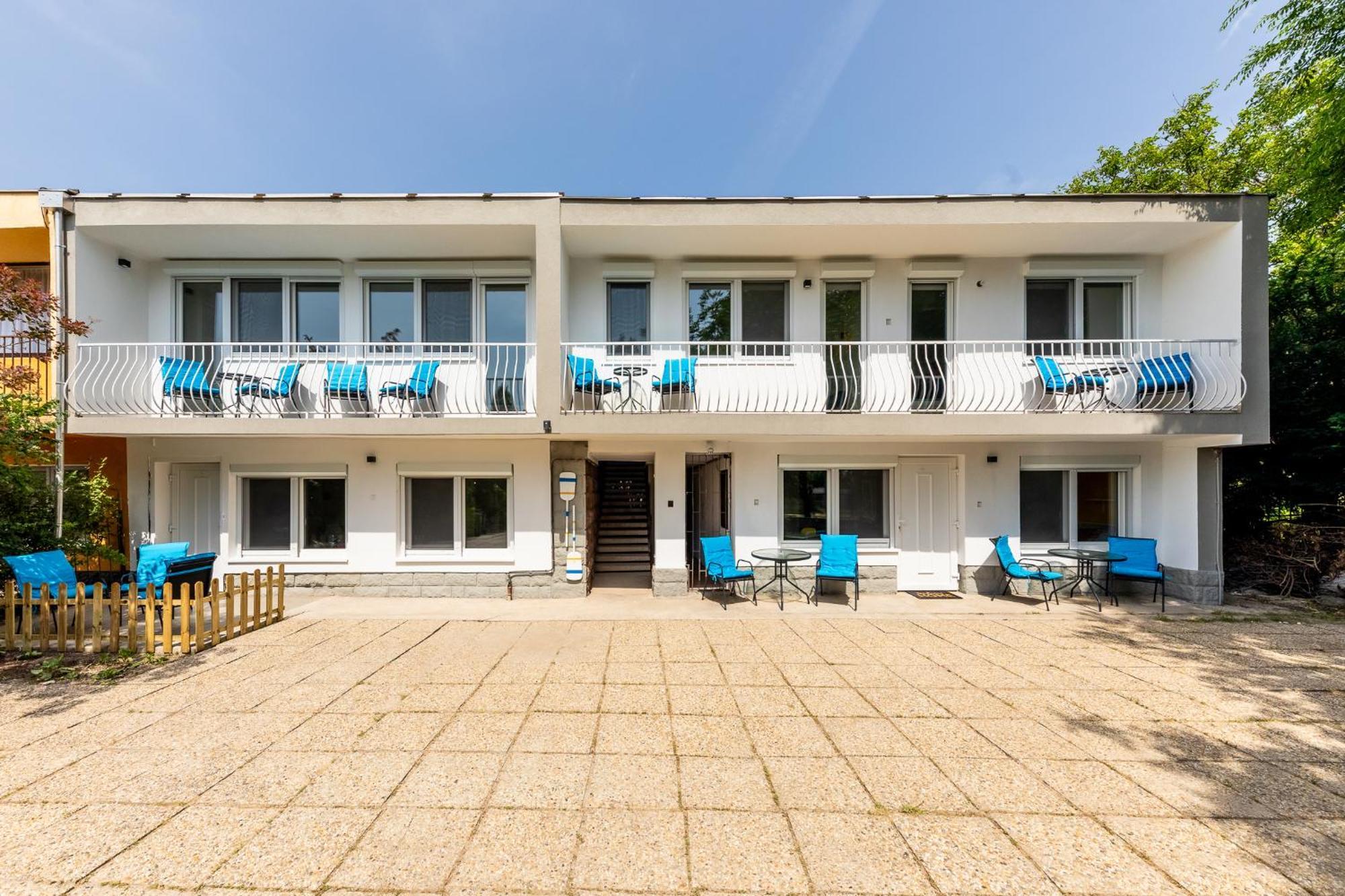 Apartment Balaton Wave Balatonalmadi